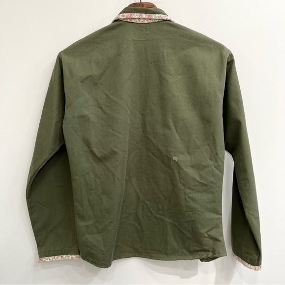 Vintage Repurposed Urban Renewal Military Surplus Jacket Ditsy Floral Trim Small - Picture 10 of 11